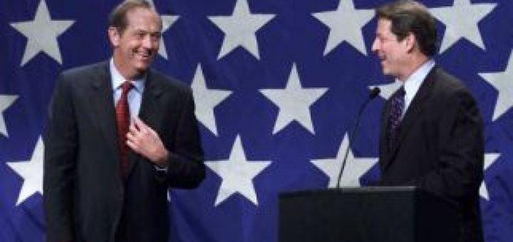 Image of 2000 Presidential candidates Bill Bradley and Al Gore